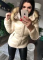 Kurtka ocieplana pikowana beżowa ze sztucznym futerkiem Shine