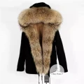 Krótka czarna parka z futrem z jenota Luxury Black