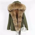 Krótka parka khaki z naturalnym futrem Luxury