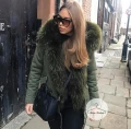 Krótka parka khaki z futrem z jenota Luxury