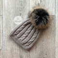 Zimowa czapka warkocz II JENOT NATURALNY kolory one size
