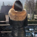 Czarna pikowana kurtka z eko skóry ze sztucznym futrem