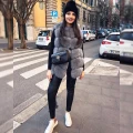 Szara kamizelka z naturalnego futra z lisa