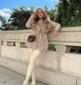 Krótki beżowy płaszcz z kapturem Kylie