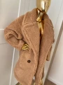Długi kożuszek damski płaszcz beżowy Teddy