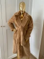 Damski płaszcz futrzany Alison