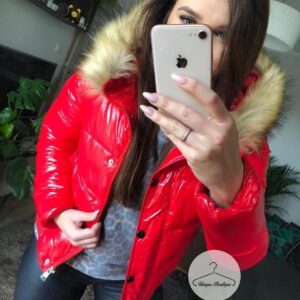 Czerwona lakierowana zimowa kurtka pikowana a'la Moncler M-XL