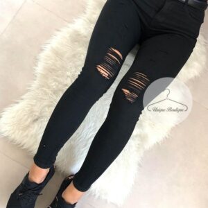 3656.jpg Czarne spodnie jeansowe z dziurami i przetarciami Black