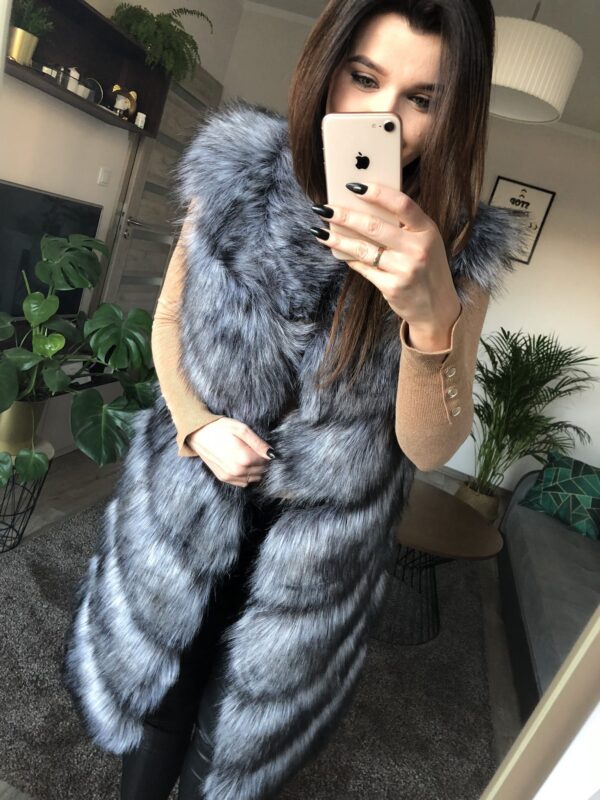 5327.jpg Kamizelka Futrzana Długa Silver Wolf