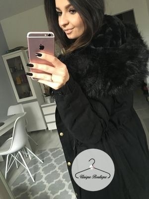 900.jpg Czarna parka ze sztucznym futrem Really
