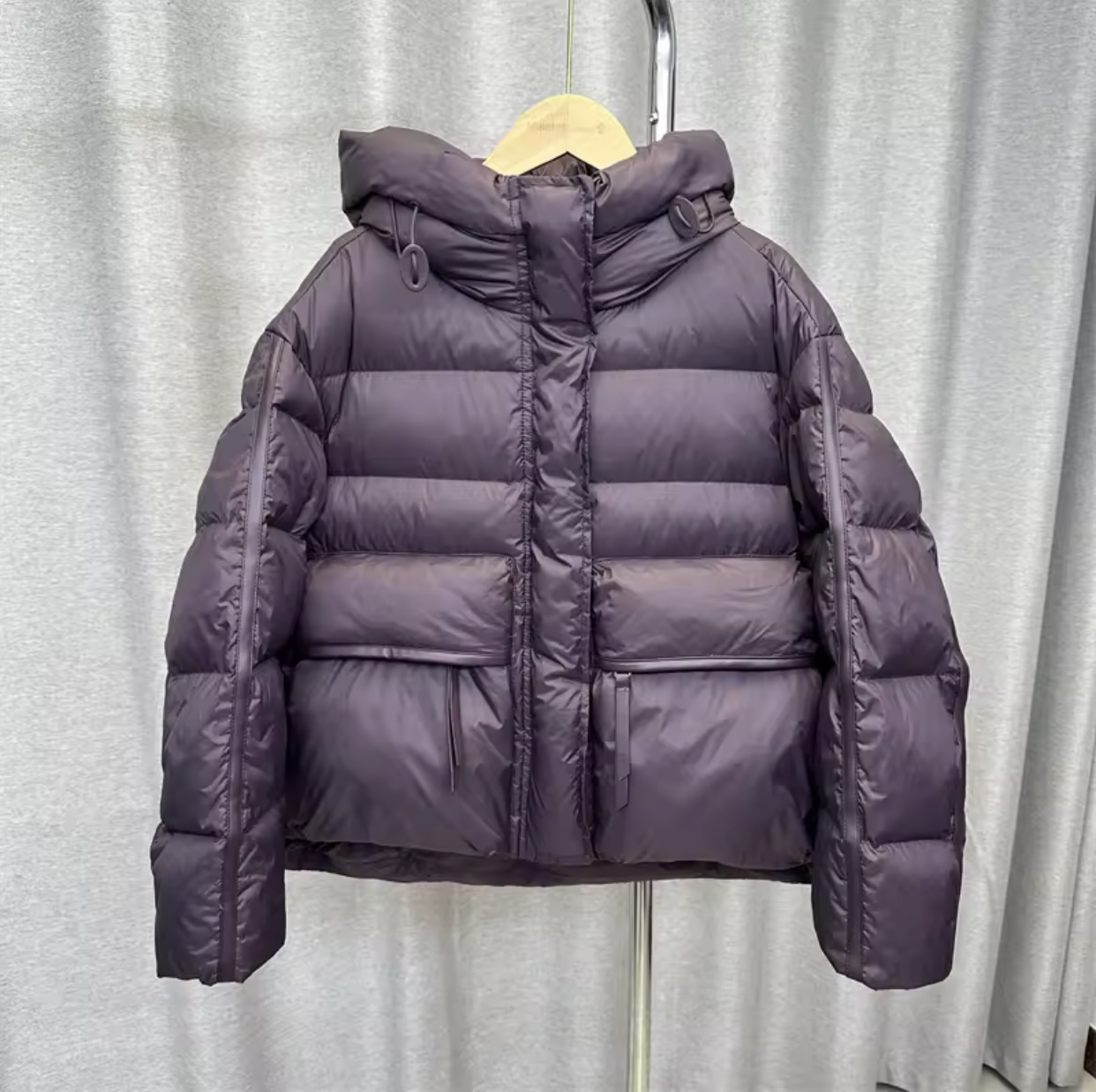Krótka puchowa śliwkowa kurtka oversize puch naturalny duże kieszenie S M L